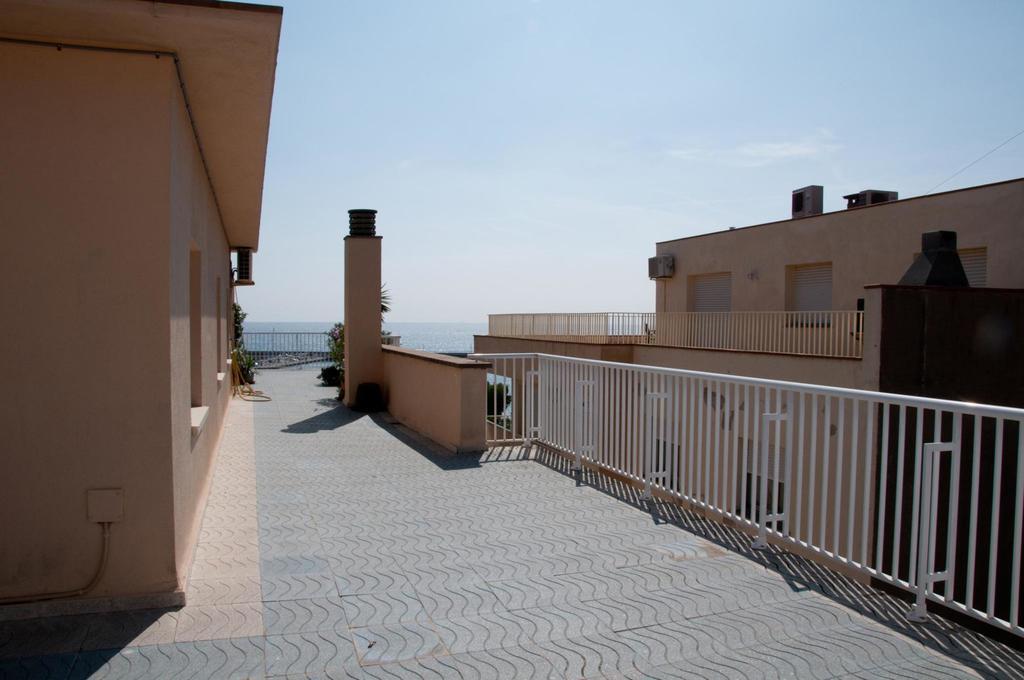 Apartamentos Siglo XXI - Marabu Sant Feliu de Guíxols Zimmer foto
